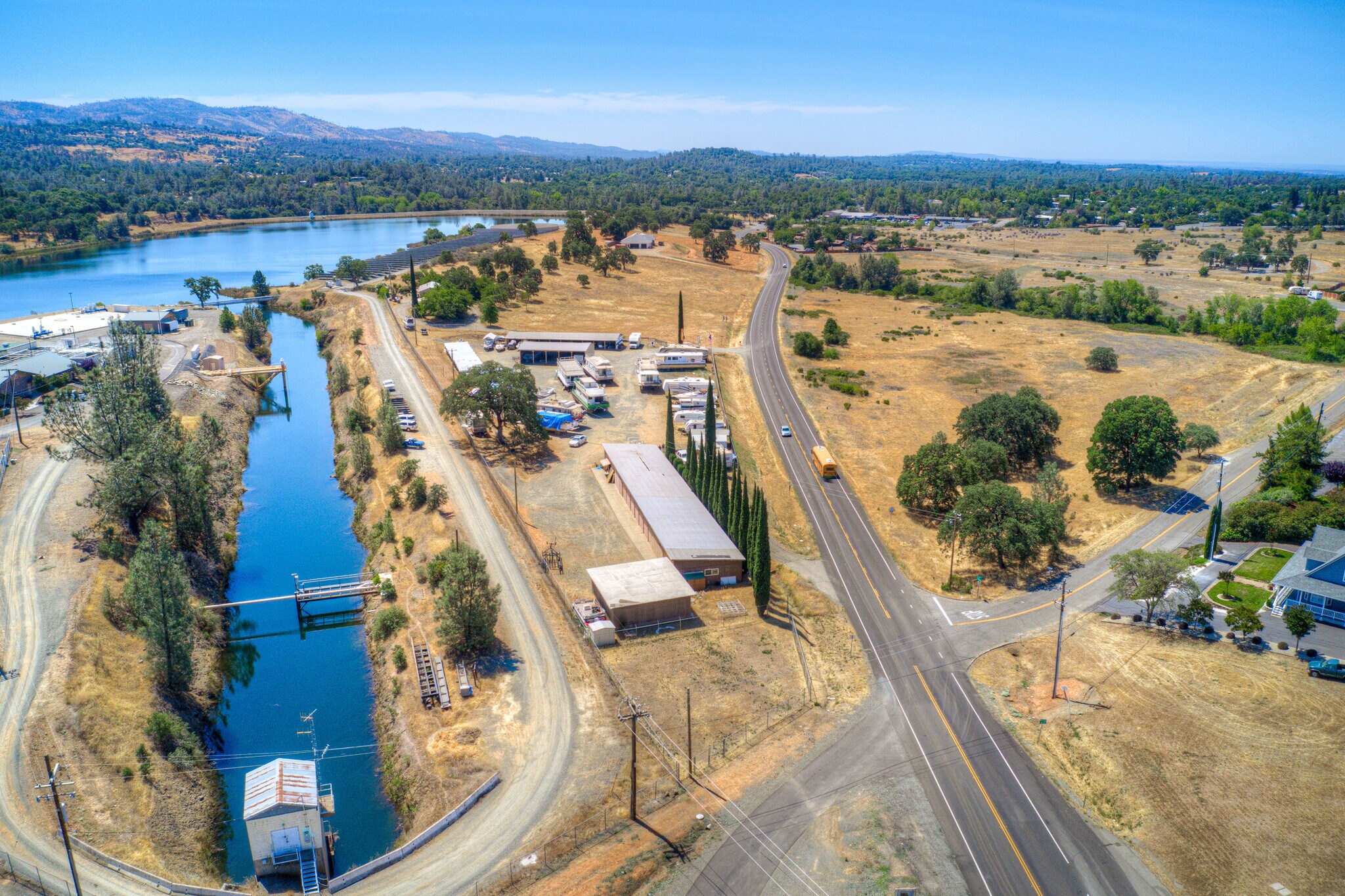 170 Kelly Ridge Rd, Oroville, CA 95966 Self Storage & SFR