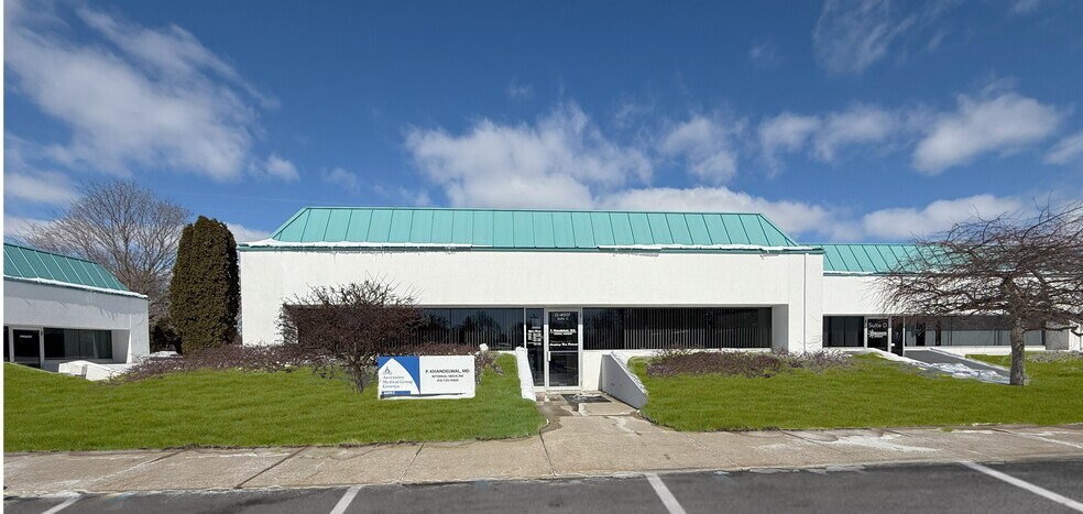 4007 W Court St, Flint, MI for sale - Building Photo - Image 1 of 1