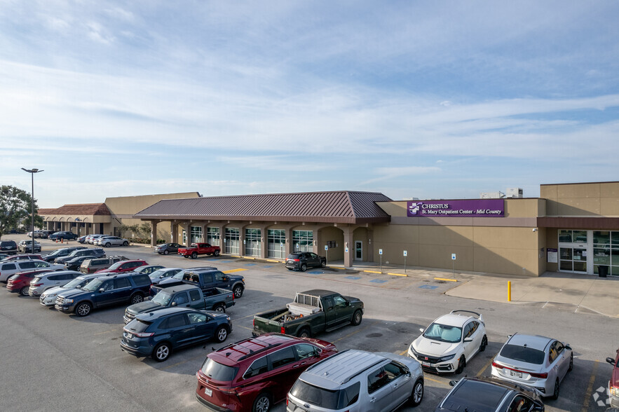 8607-8801 9th Ave, Port Arthur, TX for lease - Building Photo - Image 1 of 5