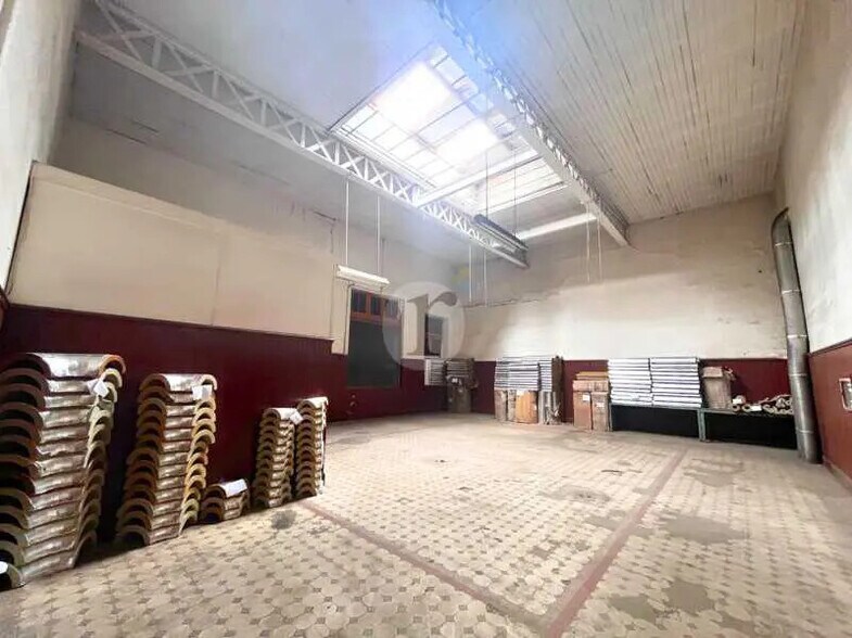 Office in Roubaix for lease - Interior Photo - Image 3 of 5