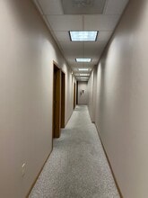 112 N Liberty St, Independence, MO for lease Interior Photo- Image 2 of 7