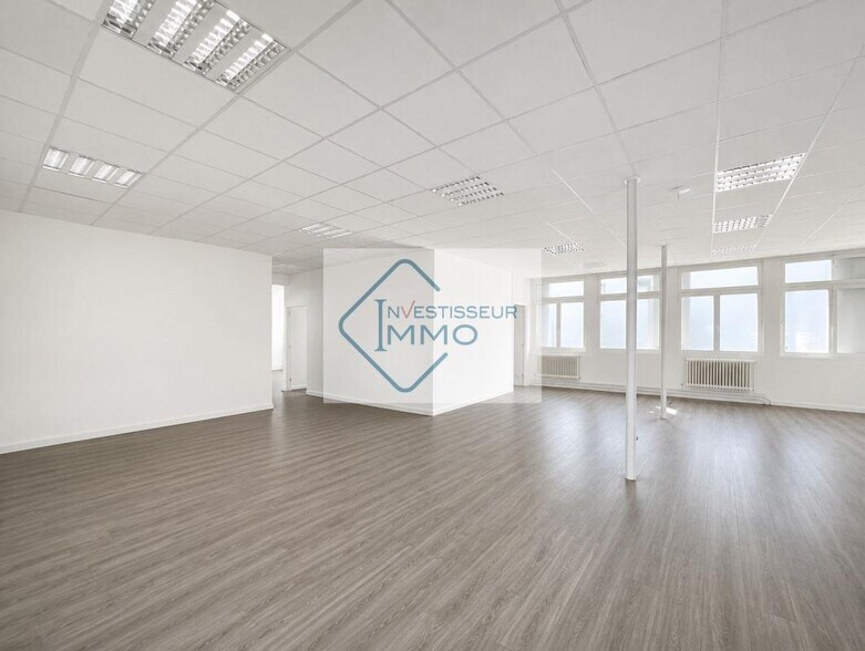Industrial in Meaux for sale - Interior Photo - Image 3 of 4