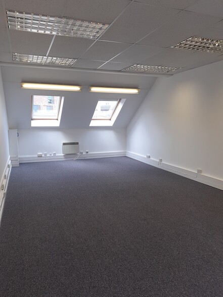 55-65 Firhill Rd, Glasgow for lease - Building Photo - Image 3 of 4