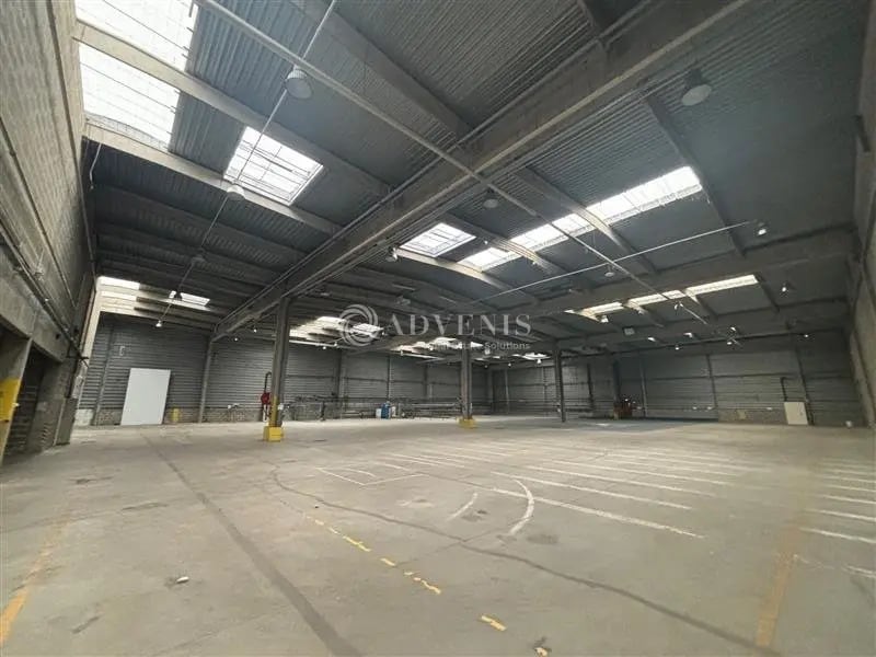 Industrial in Sucy-en-Brie for lease Interior Photo- Image 1 of 9