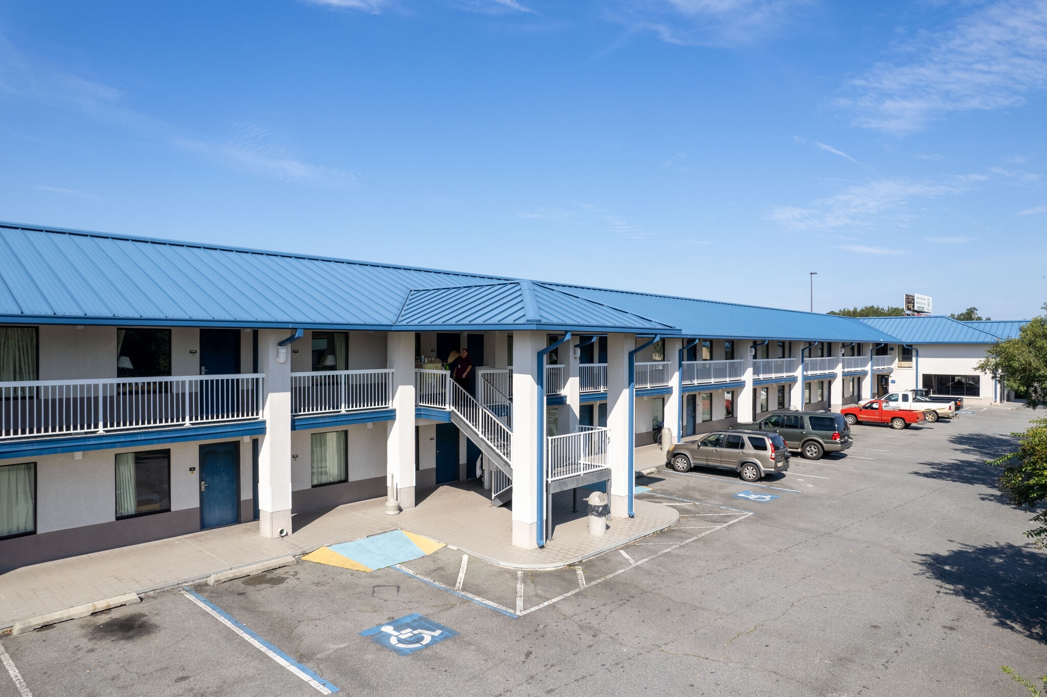 1827 W Hill Ave, Valdosta, GA for sale Primary Photo- Image 1 of 5