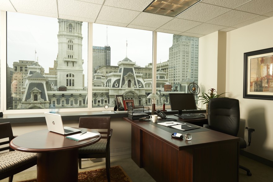 1515 Market St, Philadelphia, PA for lease - Interior Photo - Image 2 of 4