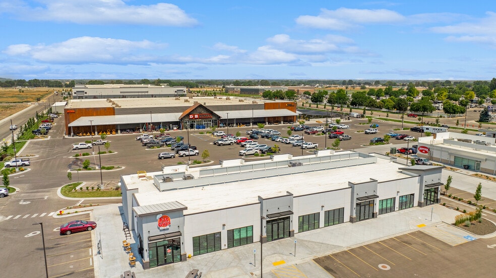 805 Saddle Ave, Caldwell, ID for sale - Building Photo - Image 1 of 15