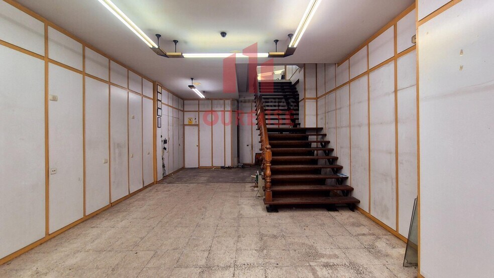 Retail in Ourense, Orense for sale - Building Photo - Image 1 of 3