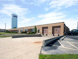 520 W Interstate Rd, Addison IL - Warehouse