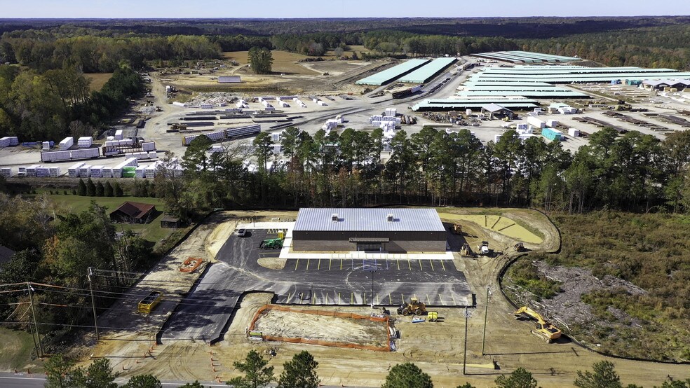 8909 US 401 N, Fuquay Varina, NC for sale - Primary Photo - Image 1 of 1