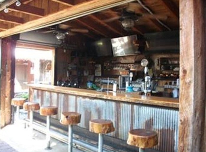 751 Main St, Slatington, PA 18080 The Shack