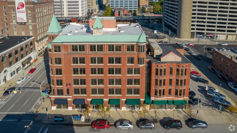 172-176 E State St, Columbus, OH for lease - Building Photo - Image 3 of 9