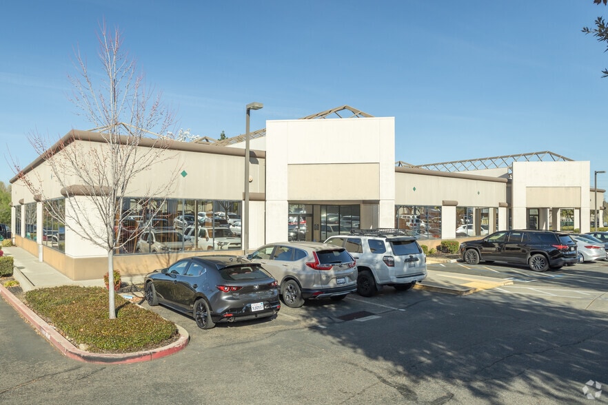 251 Turn Pike Dr, Folsom, CA for lease - Building Photo - Image 1 of 6