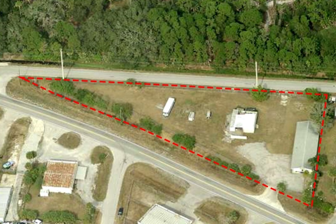 1426 Lake Dr, Cocoa, FL for sale Primary Photo- Image 1 of 1