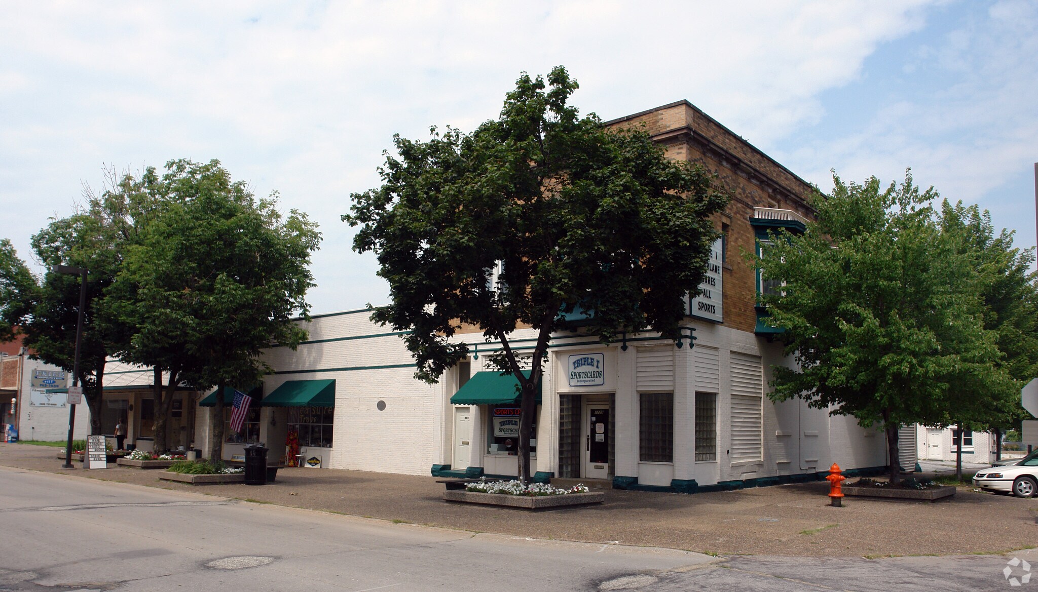 425 18th St, Moline, IL for sale Building Photo- Image 1 of 8