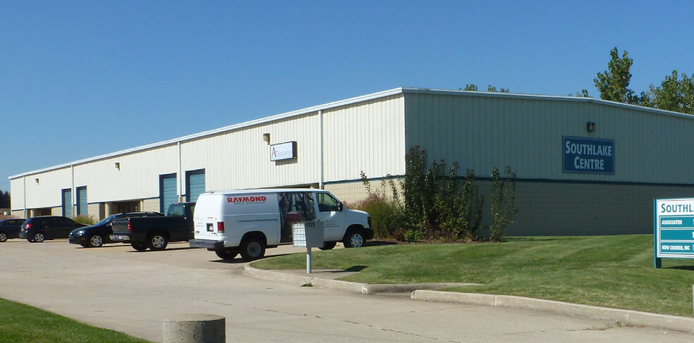 4325 N Mayflower Rd, South Bend, IN for lease - Building Photo - Image 1 of 11