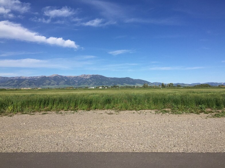 4400 Jackrabbit Ln, Bozeman, MT 59718