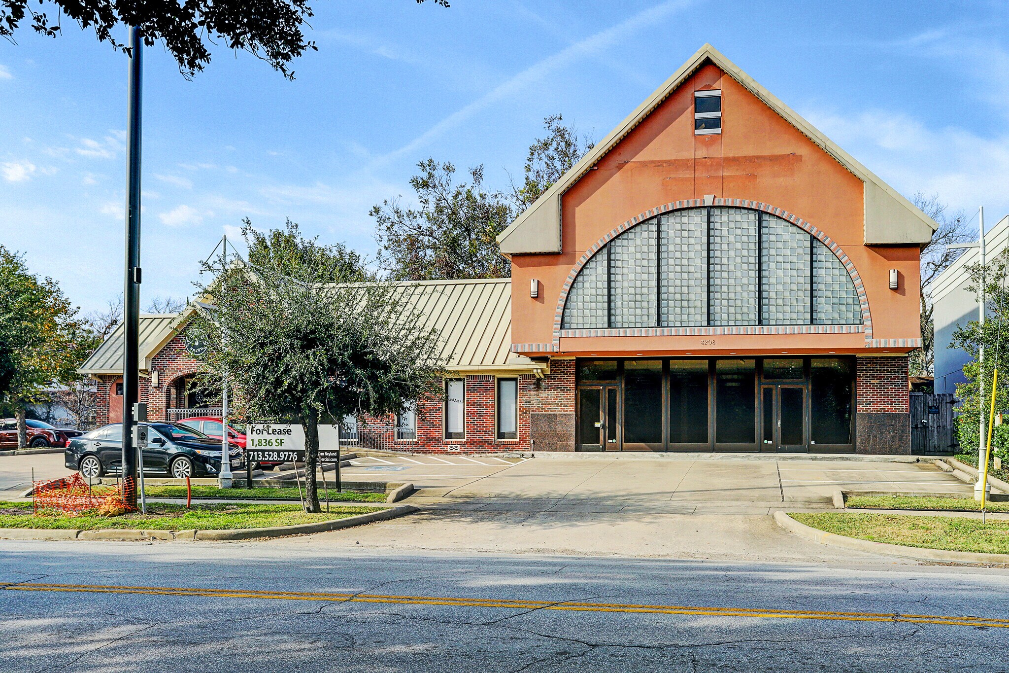 3208 S Shepherd Dr Houston TX 77098 LoopNet 3208 S Shepherd Dr Houston TX 77098 LoopNet
