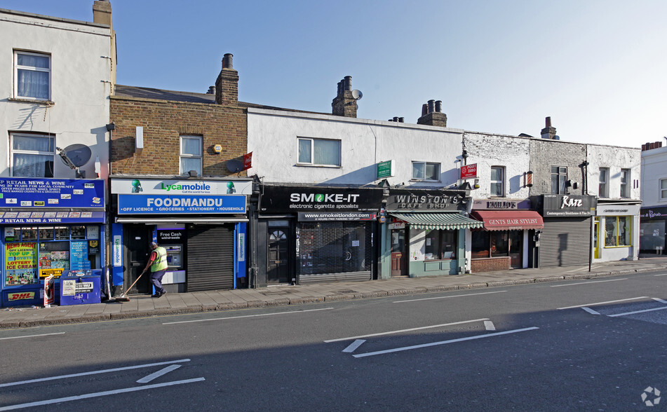 107 Trafalgar Rd, London, SE10 9TS | LoopNet