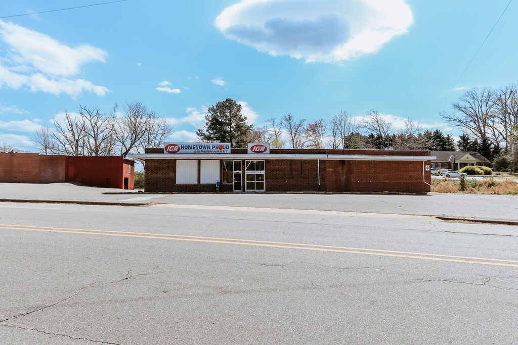 280 S Middleton St, Robbins, NC for sale Primary Photo- Image 1 of 1