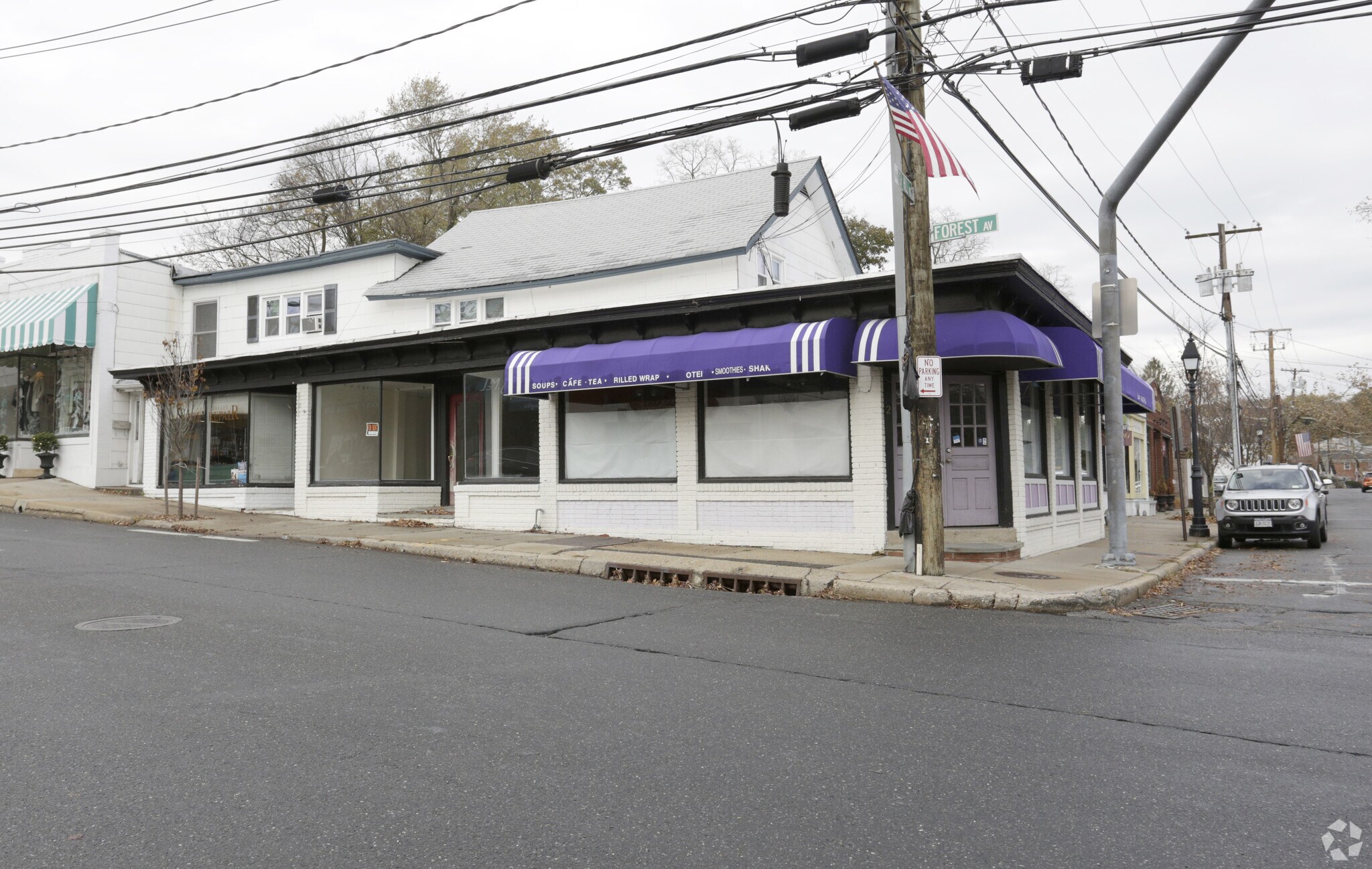 2 Forest Ave, Locust Valley, NY for sale Primary Photo- Image 1 of 1