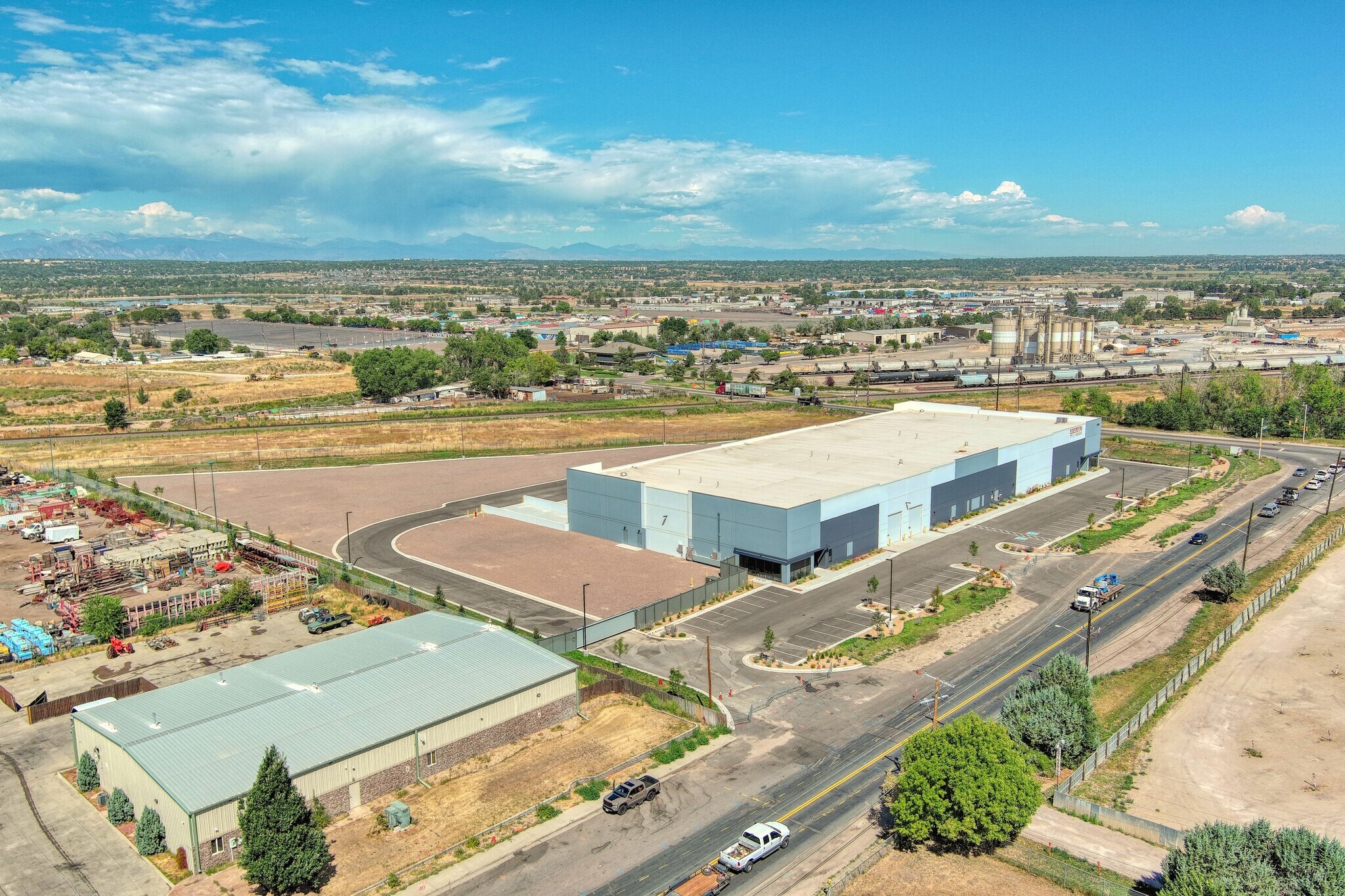8705 Rosemary St, Commerce City, CO for lease Building Photo- Image 1 of 20