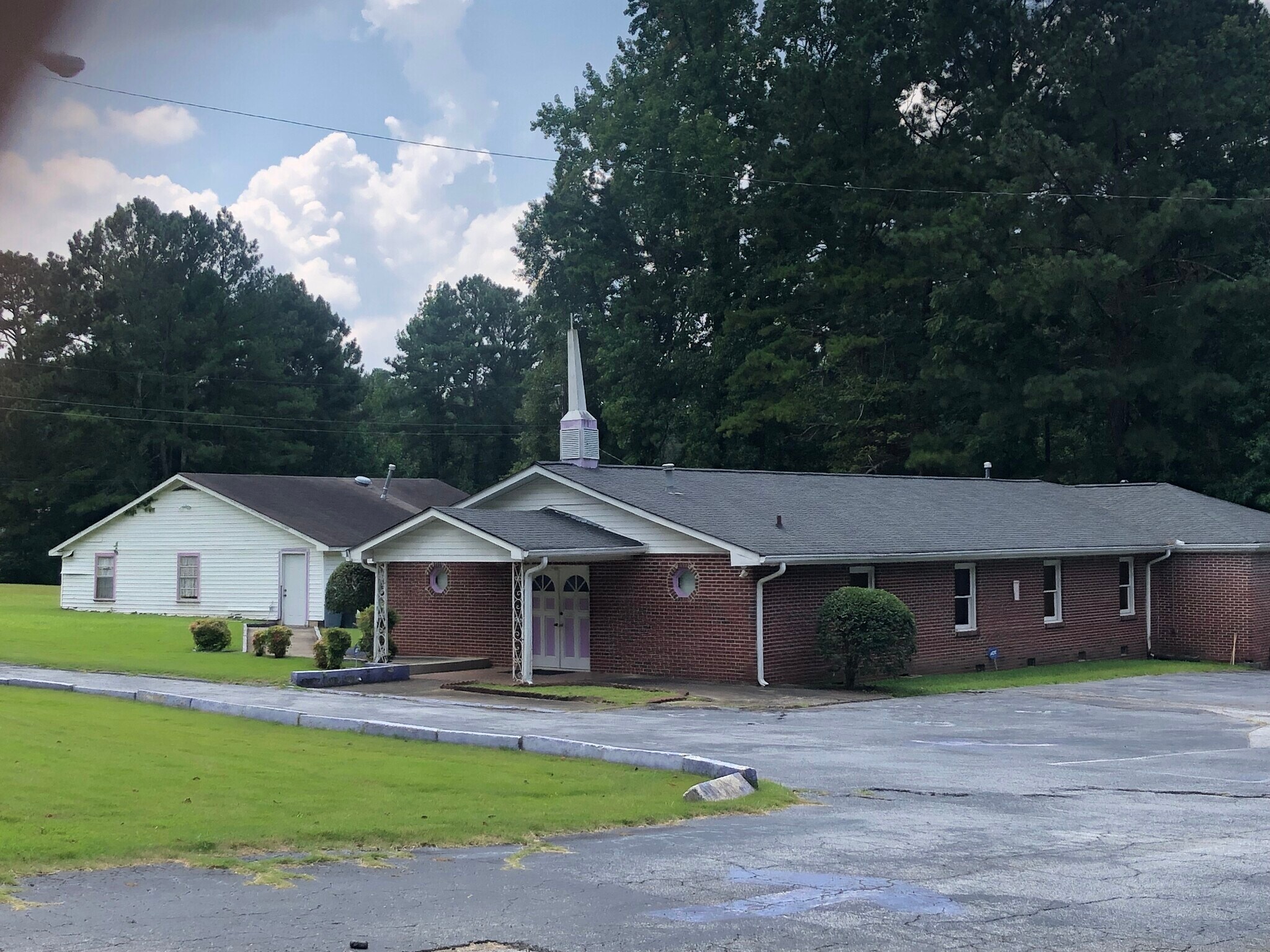 6895 Connell Rd, Fairburn, GA for sale Primary Photo- Image 1 of 1