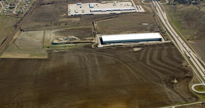 611 N Stemmons Fwy, Sanger, TX - AERIAL map view - Image1