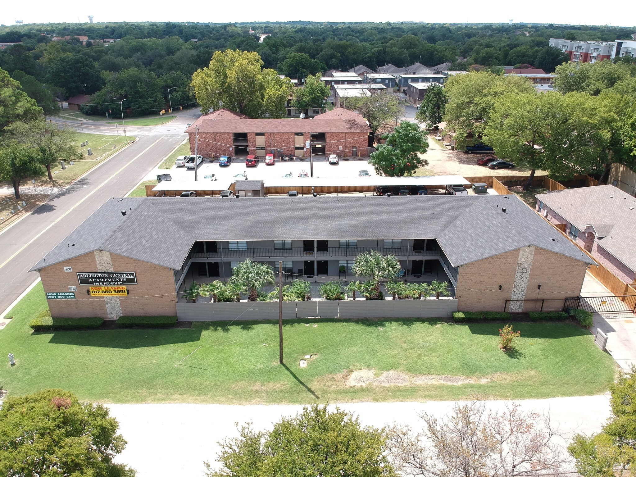 320 E 4th St, Arlington, TX for sale Aerial- Image 1 of 1
