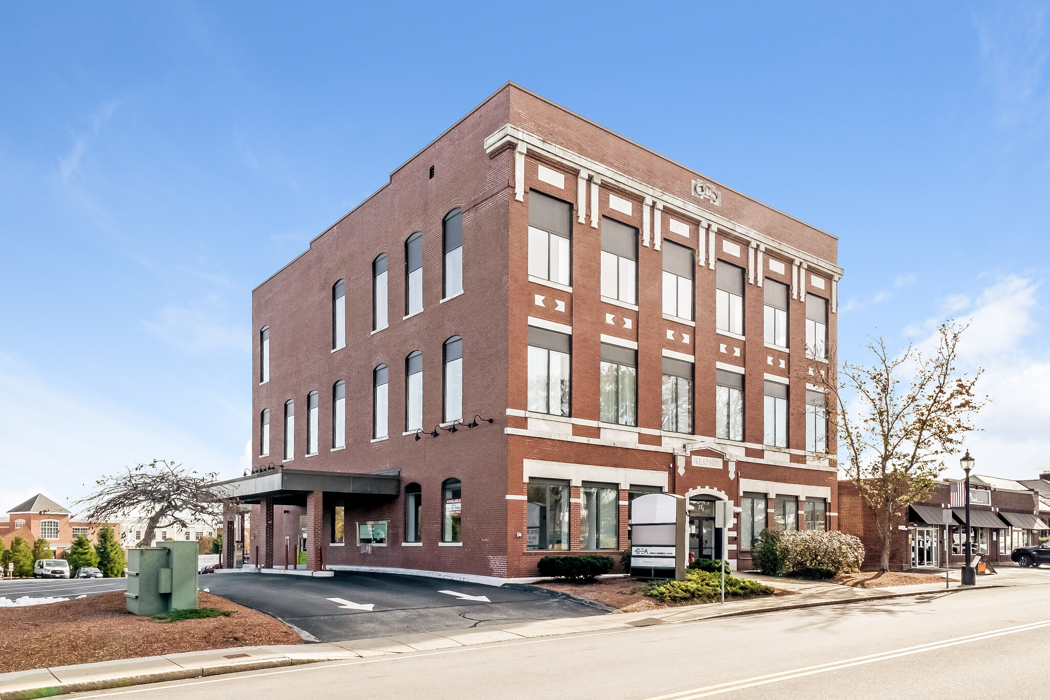 21 E Main St, Westborough, MA for lease Building Photo- Image 1 of 10