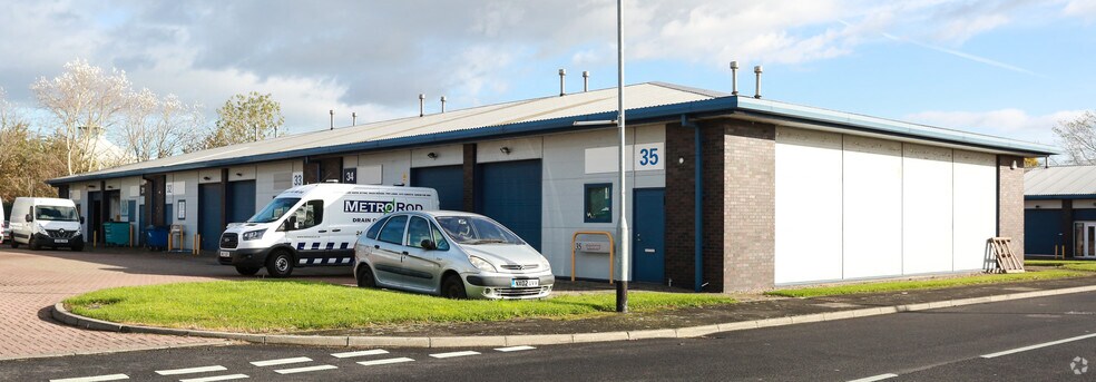 Collingwood Ct, Middlesbrough for sale - Primary Photo - Image 1 of 1