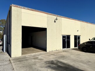 More details for 7215-7217 Eckhert Rd, San Antonio, TX - Industrial for Lease