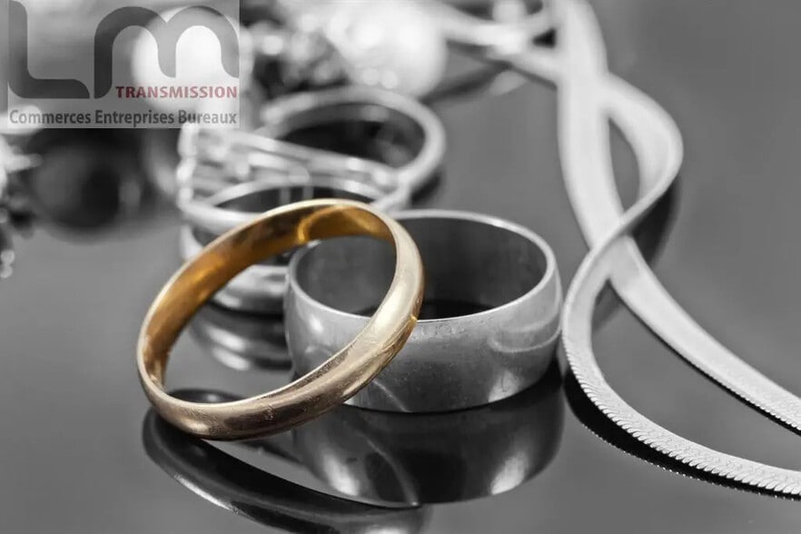 Retail in Clamart for lease - Building Photo - Image 2 of 4