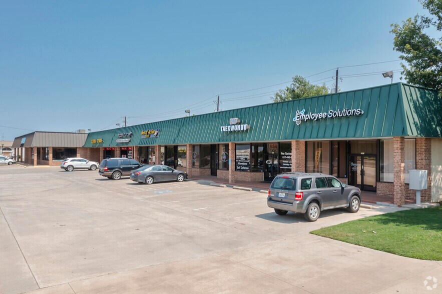 300324 N Hwy 377, Roanoke, TX 76262