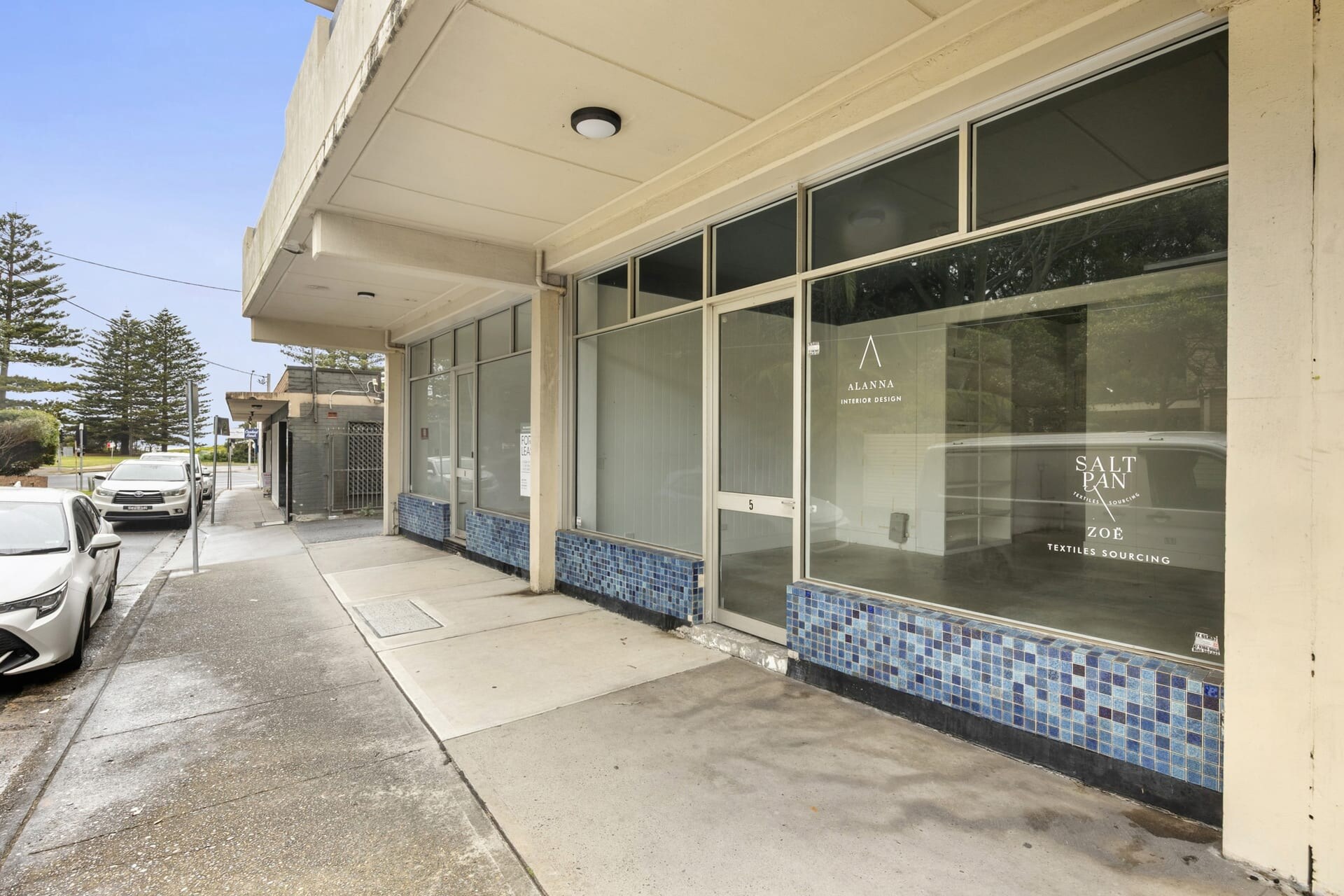 57-59 Foamcrest Ave, Newport for lease Building Photo- Image 1 of 5