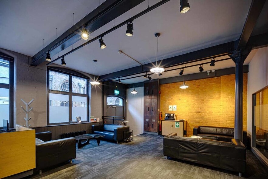 11-15 Guildhall Ln, Leicester for lease - Interior Photo - Image 2 of 14