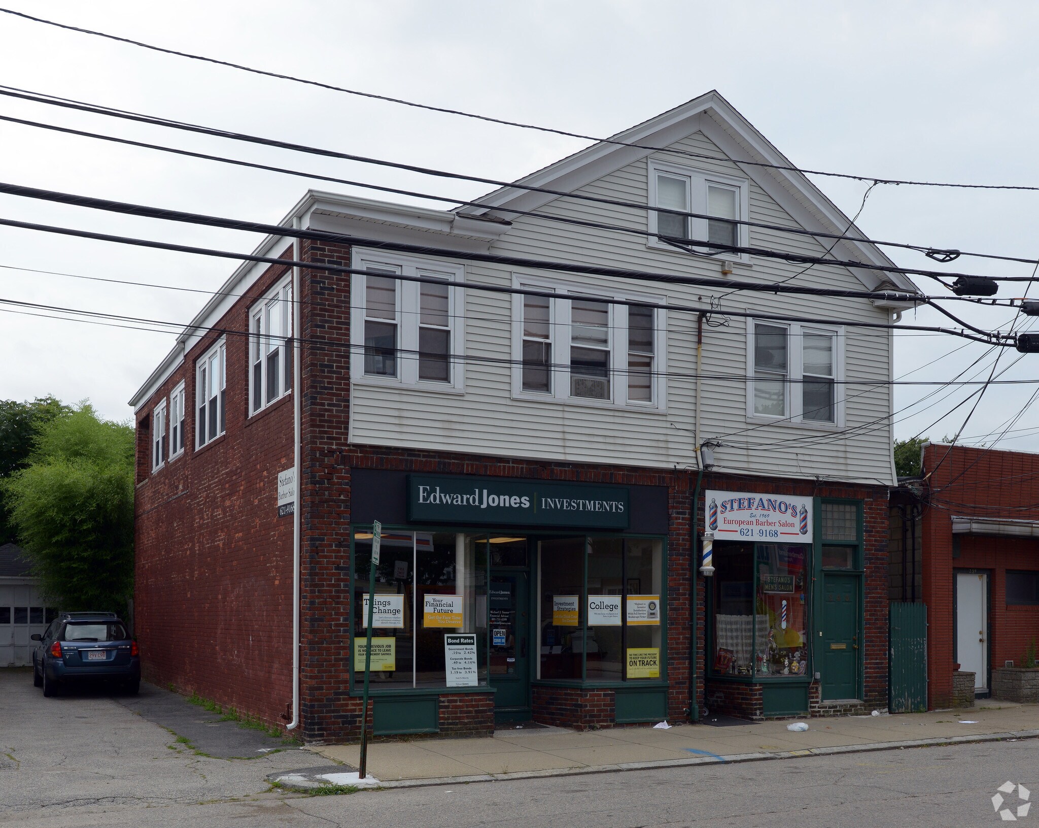 247 Rochambeau Ave, Providence, RI for sale Primary Photo- Image 1 of 1