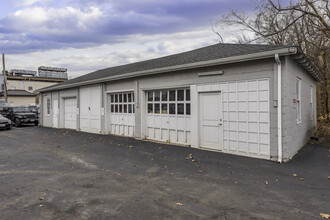 450-456 Boston Post Rd, Weston, MA for lease Building Photo- Image 1 of 11