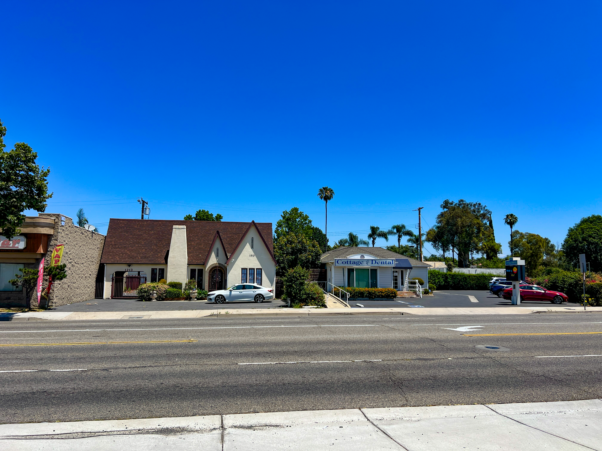 COTTAGE DENTAL & VACANT BLDG portfolio of 2 properties for sale on LoopNet.com Building Photo- Image 1 of 6