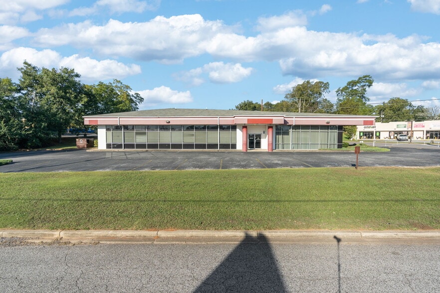 1007 9th Ave N, Bessemer, AL for sale - Building Photo - Image 2 of 6