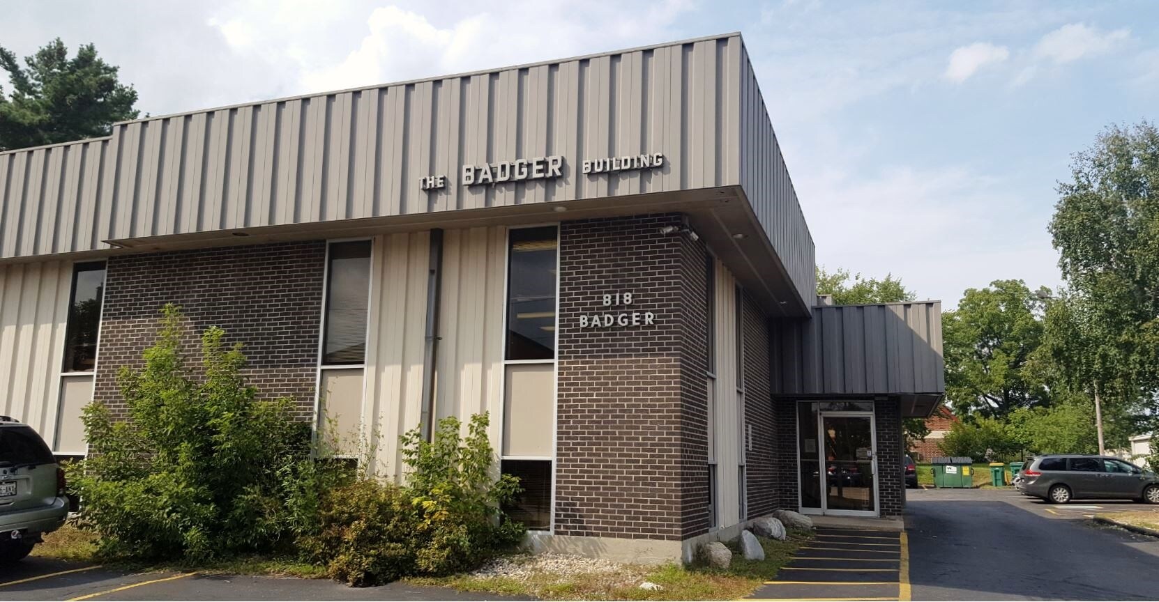 818 W Badger Rd, Madison, WI 53713