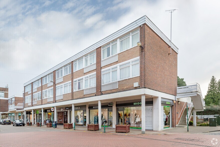 1224 Drury Ln, Solihull, B91 3BB