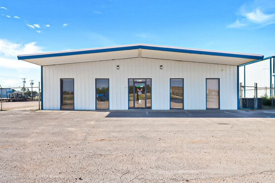 7903 W Industrial Ave, Midland, TX for lease - Building Photo - Image 1 of 20