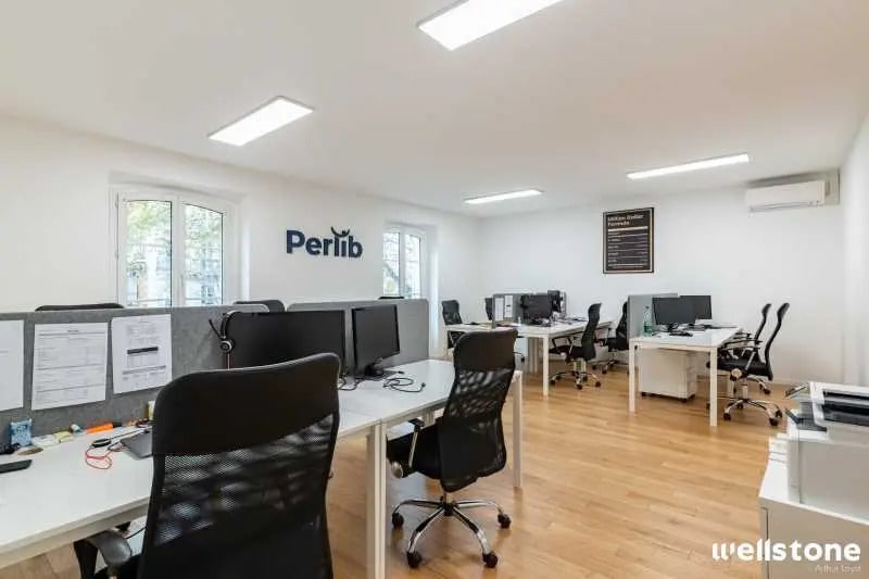 132 Boulevard Malesherbes, Paris for lease - Interior Photo - Image 3 of 13