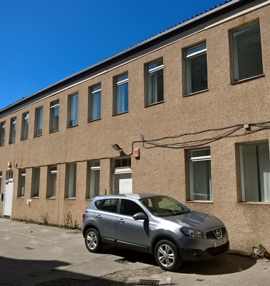 43 John Finnie St, Kilmarnock for sale - Building Photo - Image 1 of 4