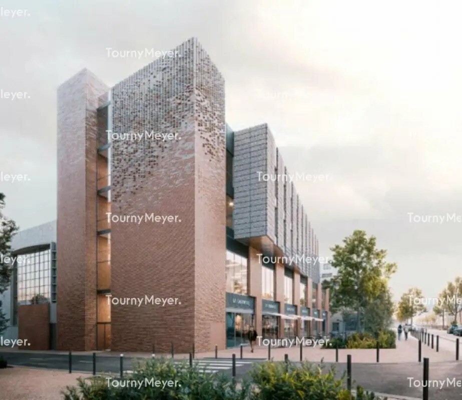 Office in Toulouse for sale Building Photo- Image 1 of 3