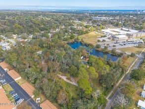 930-932 15th St, Holly Hill, FL - AERIAL  map view