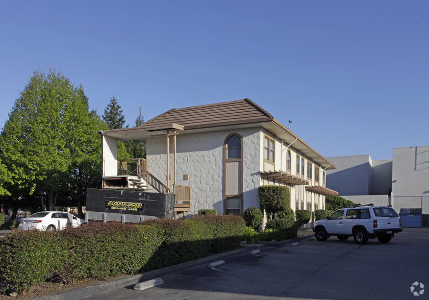 149 Josephine St, Santa Cruz, CA for lease - Building Photo - Image 1 of 9