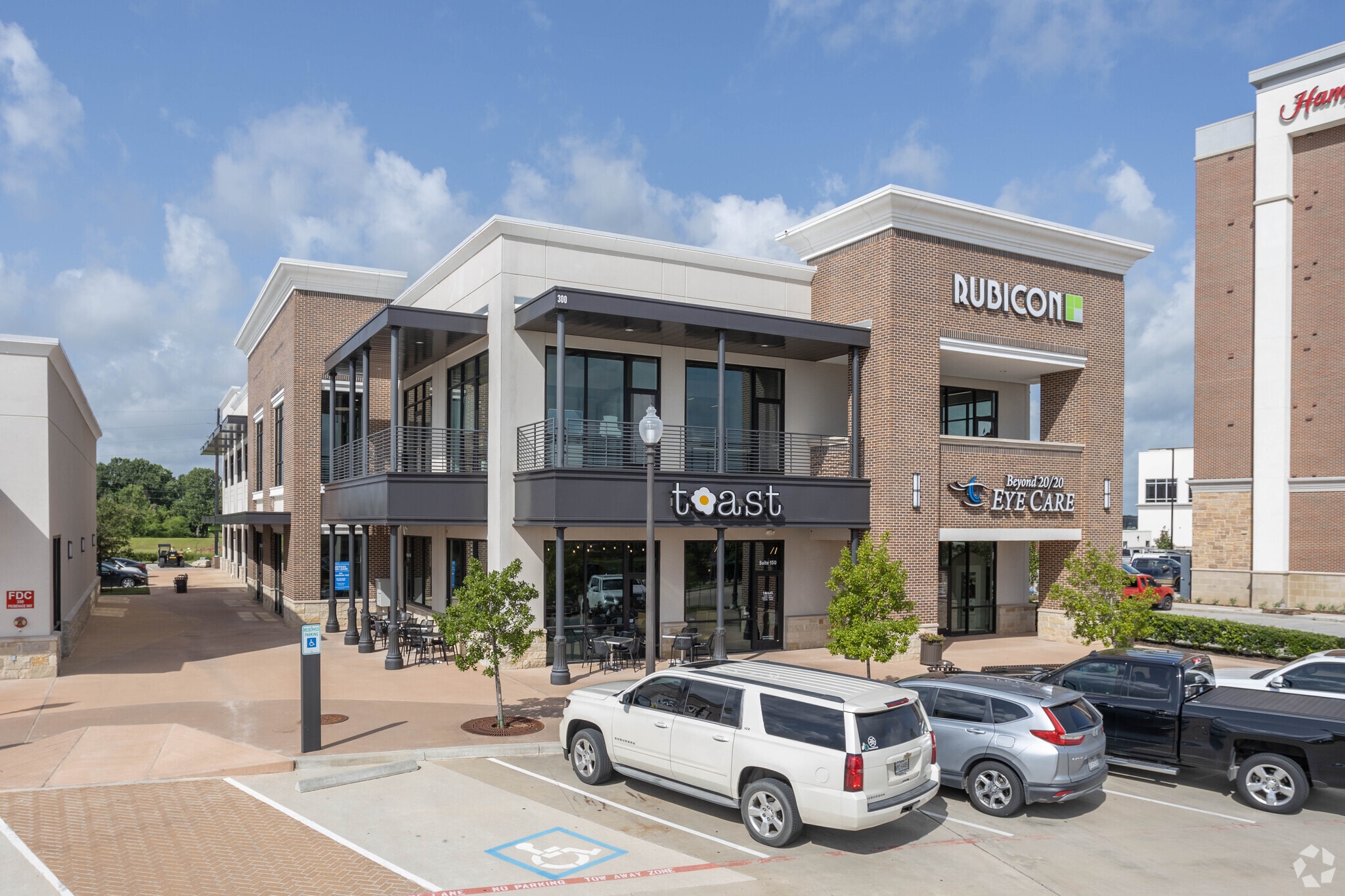 300 Promenade Way, Sugar Land, TX for lease Primary Photo- Image 1 of 12