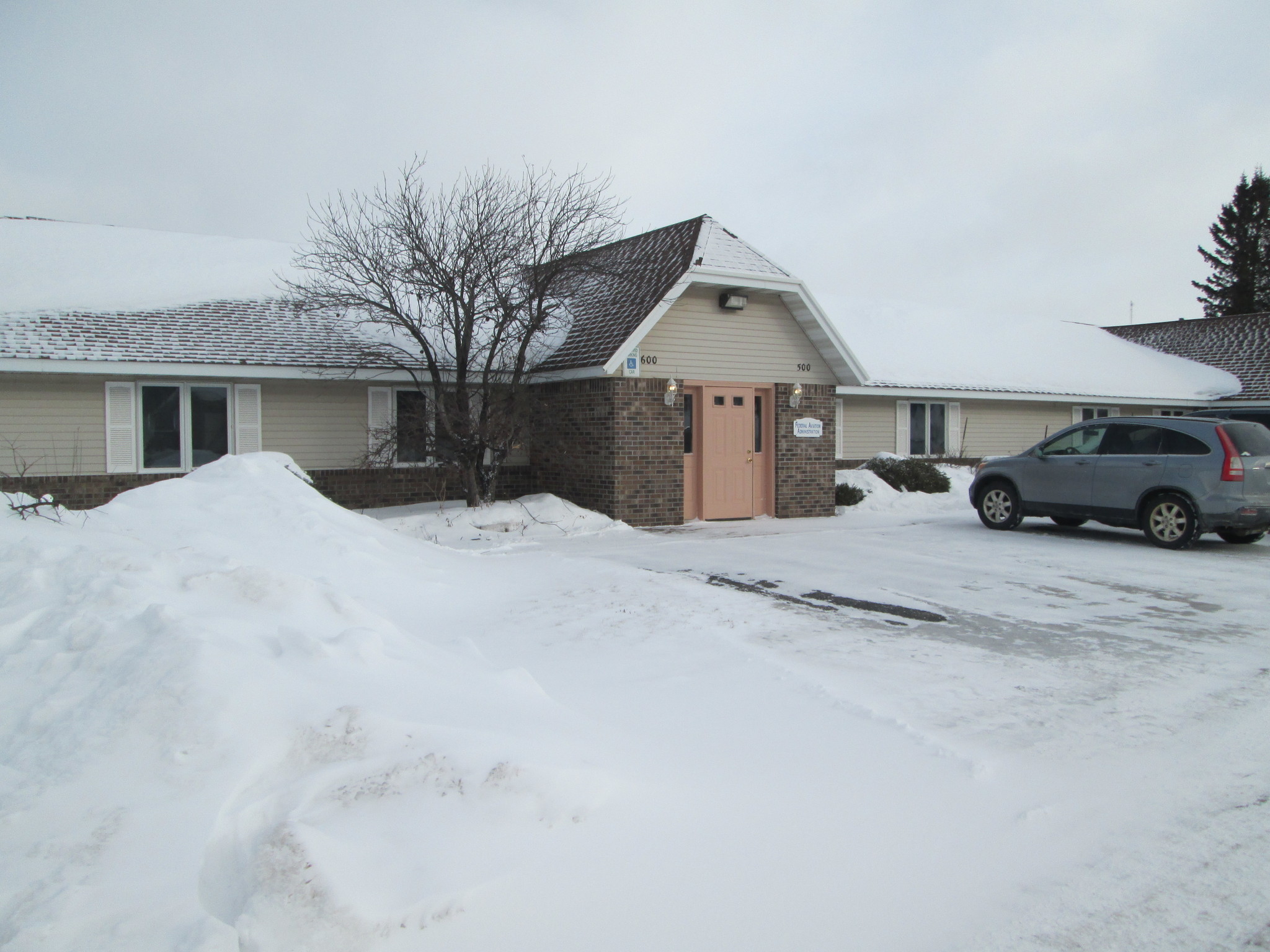 1000 Country Ln, Ishpeming, MI for sale Primary Photo- Image 1 of 1